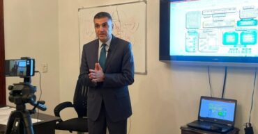 “تحديات وتهديدات مصر: نظرة استراتيجية في دورة تدريبية بقيادة د. أحمد الشحات”