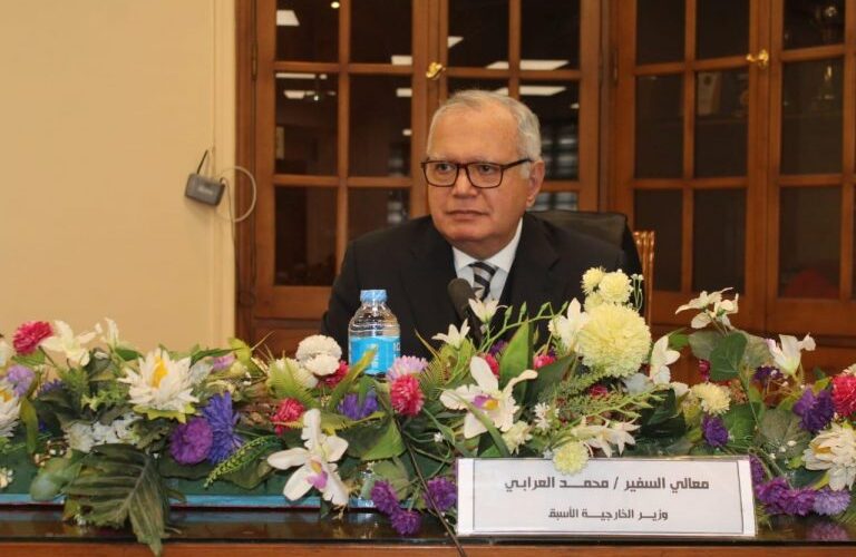 “الملف الفلسطيني هو أحد الأولويات الأسياسية في الخارجية المصرية”أبرز تصريحات حوار السفير محمد العرابي مع موقع “بصراحة”.