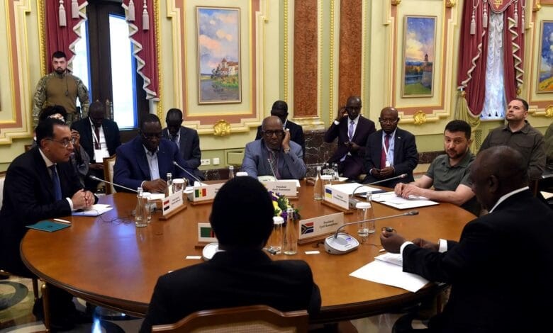 تقدير موقف بعنوان: مبادرة القادة الأفارقة.. هل سيتحقق السلام فى أوكرانيا؟